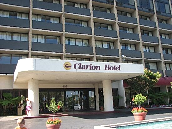 
					CLARION HOTEL				