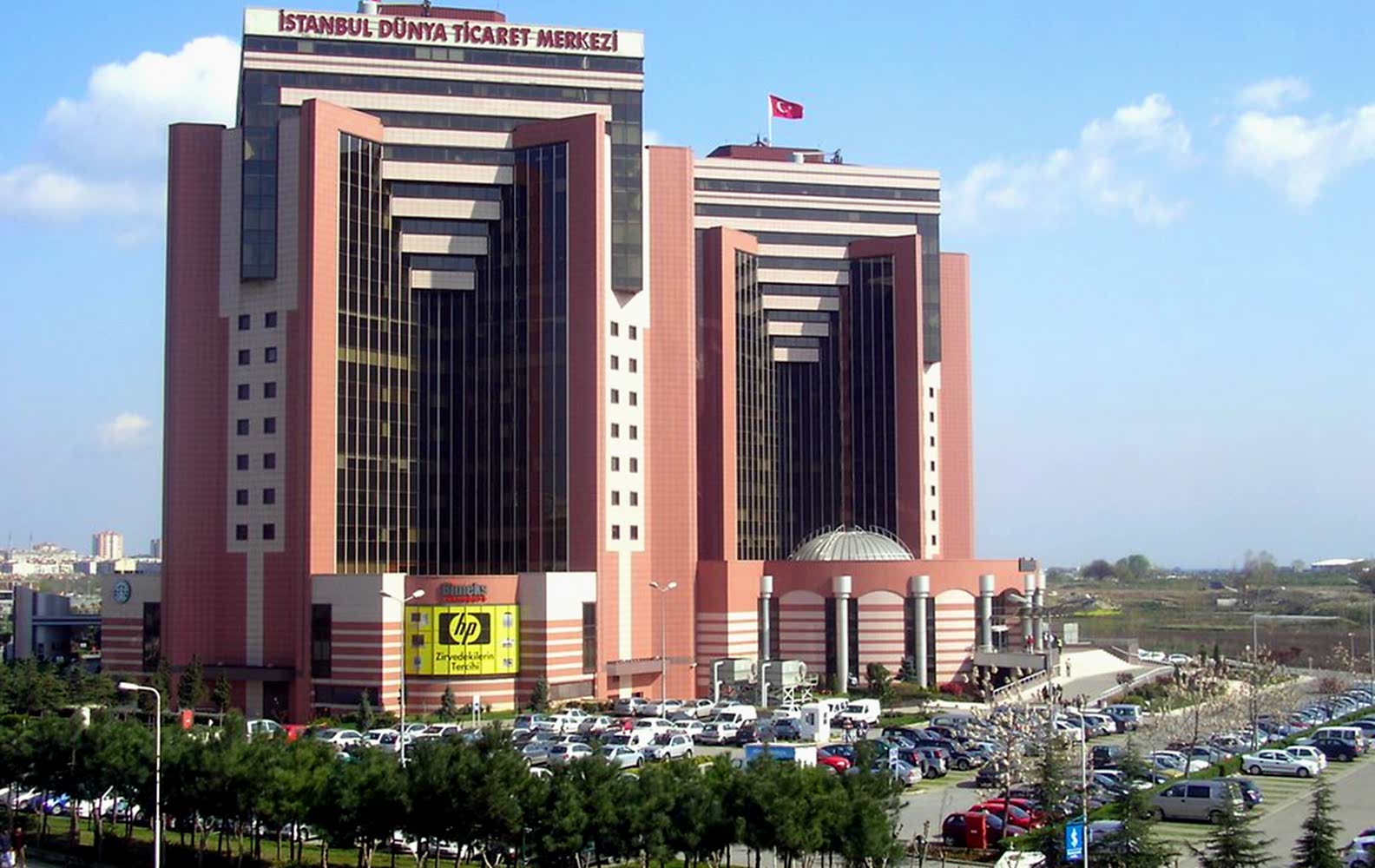 
					İSTANBUL DÜNYA TİCARET MERKEZİ				